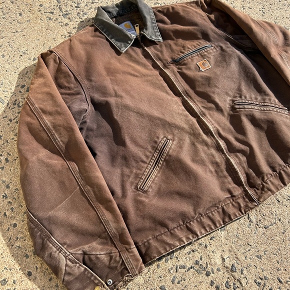 VTG Carhartt Detroit Jacket J97 DKB Brown Blanket Lined Distressed Faded Size XL - Picture 2 of 14